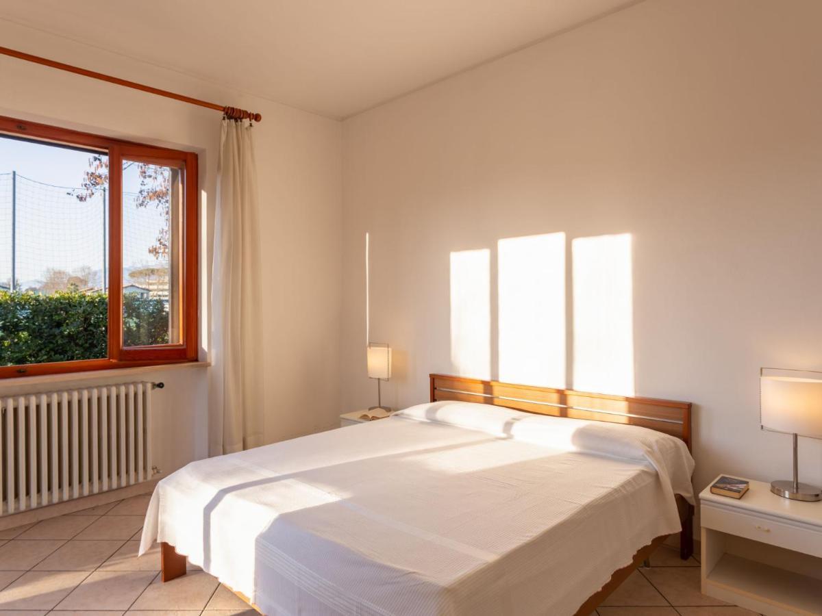 Holiday Home Donatella By Interhome Marina di Pietrasanta Kültér fotó