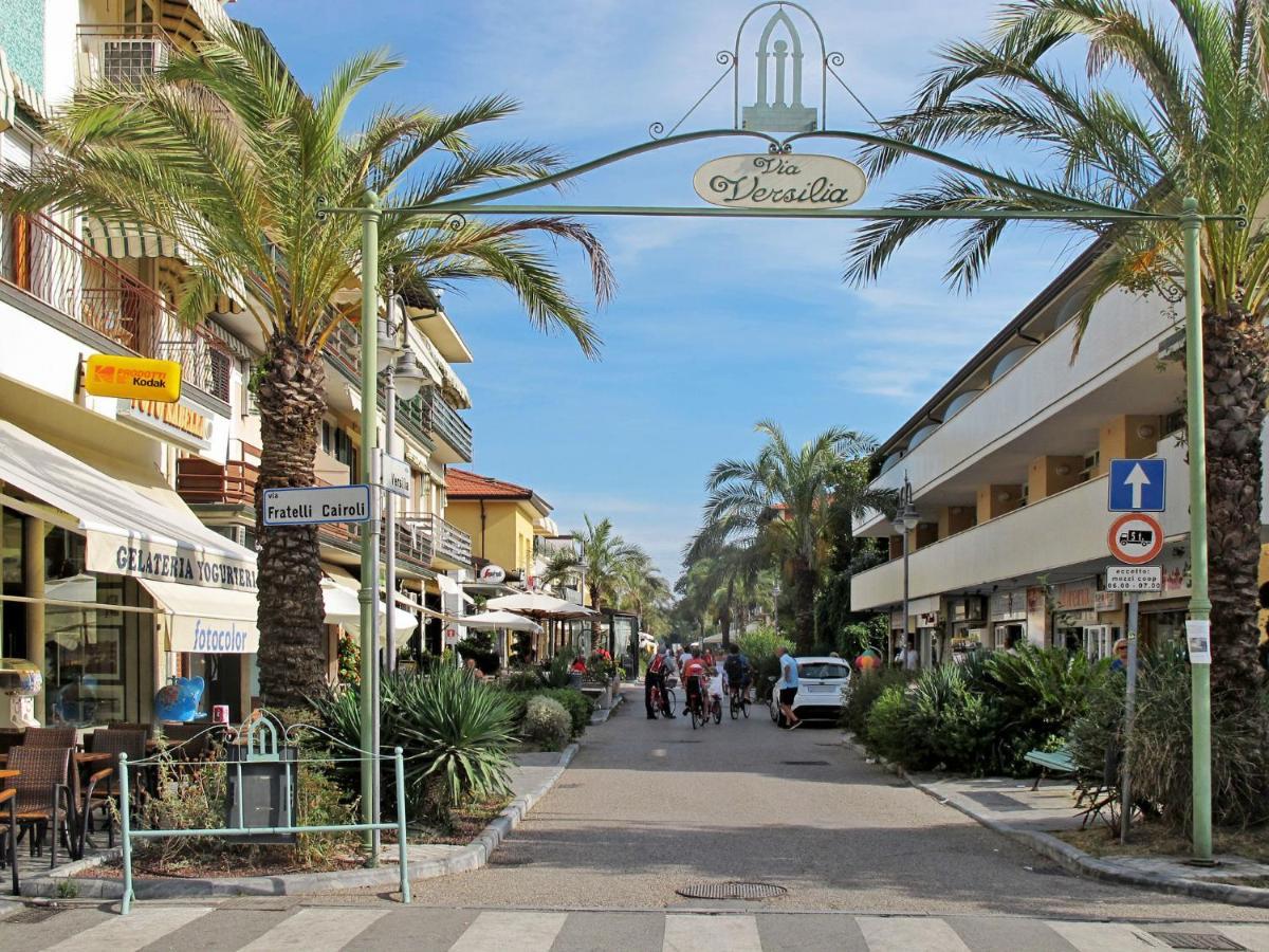 Holiday Home Donatella By Interhome Marina di Pietrasanta Kültér fotó